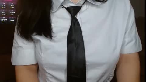 amilust online show from April 12, 9:50 pm