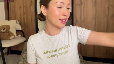 Amelia online show from June 4, 9:36 am