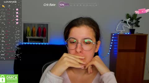 Amina online show from February 25, 4:35 pm