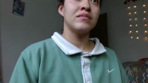 Snapshot of amitlu_ chatting on February 16, 9:27 pm amitlu_ online show from February 16, 9:27 pm