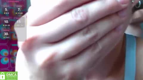 amitlu_ online show from January 8, 8:13 pm