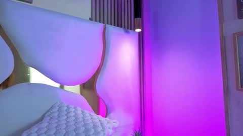 ammber_mjs online show from September 17, 3:21 pm