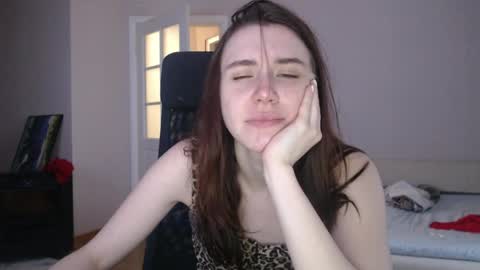 miss unforgettable online show from May 9, 5:37 pm