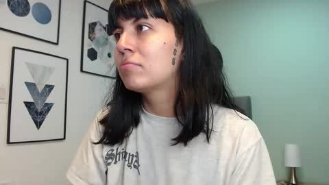 Amy 3 online show from February 9, 3:42 am