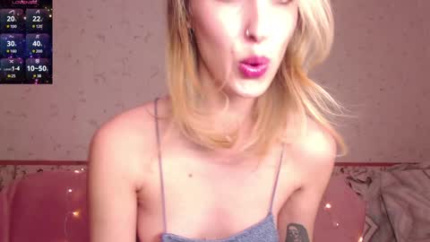 Amy online show from December 22, 4:17 pm