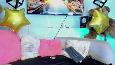 Emy Noa  online show from March 7, 3:35 am