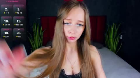 Snapshot of amy_vayne chatting on September 30, 7:19 pm Amy online show from September 30, 7:19 pm
