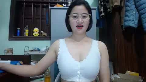 an_naughty online show from March 19, 4:00 pm