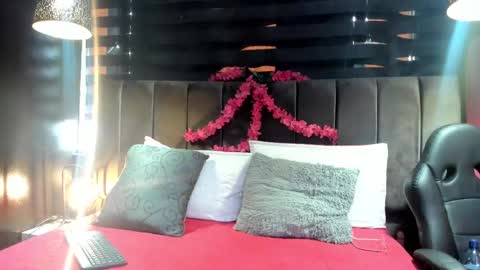 Snapshot of ana_mature_ chatting on February 10, 4:47 pm Ana online show from February 10, 4:47 pm