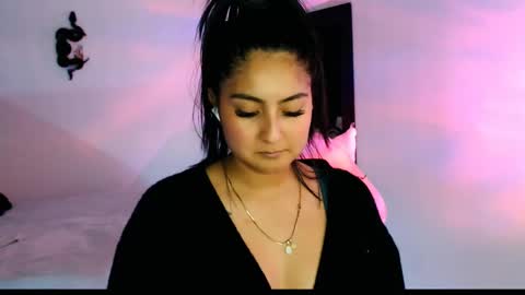 Snapshot of ana_ricciardi chatting on December 10, 2:48 am Ana Ricciardi online show from December 10, 2:48 am