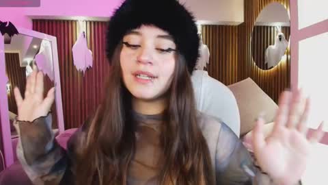 Snapshot of ana_taylor2 chatting on October 6, 7:29 pm Ana online show from October 6, 7:29 pm