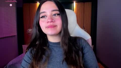 Snapshot of ana_taylor2 chatting on September 14, 9:23 pm Ana online show from September 14, 9:23 pm