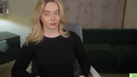 Snapshot of anabel054 chatting on February 27, 4:31 am Anabel Kira Zlata Kira Elice Lana Dominika Sofy Kaila Bridget online show from February 27, 4:31 am