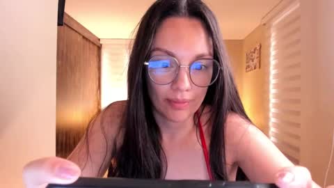 Snapshot of anabel_25 chatting on February 22, 4:04 pm Anabel online show from February 22, 4:04 pm