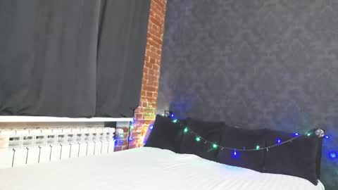 Anna online show from September 12, 2:35 pm