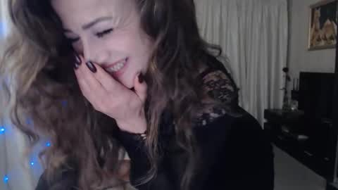 Snapshot of anabelsweet chatting on October 6, 10:14 pm Milana online show from October 6, 10:14 pm