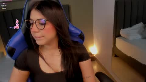 A N A online show from March 31, 2:39 pm