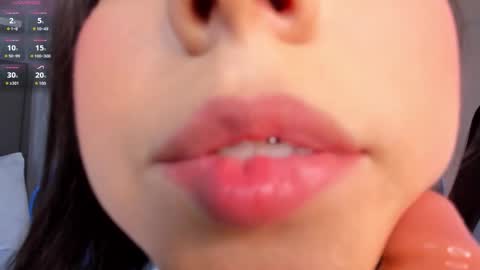 A N A online show from January 14, 3:17 pm