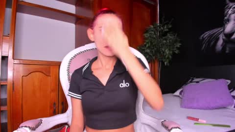 Anahi online show from January 18, 3:09 am