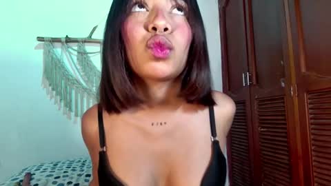 Snapshot of anais_tgn chatting on September 19, 7:13 pm anais_tgn online show from September 19, 7:13 pm