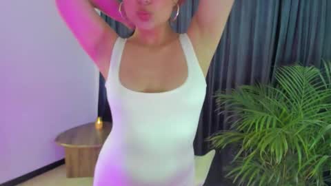 Snapshot of anamarieh chatting on September 11, 6:41 pm Ann online show from September 11, 6:41 pm