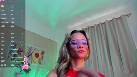 Ana online show from February 13, 7:52 pm