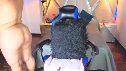 anastasiaxx69_ online show from November 1, 6:12 pm