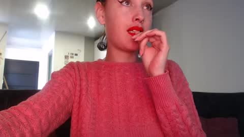 Snapshot of anasweet_69 chatting on January 25, 8:42 pm ANA online show from January 25, 8:42 pm