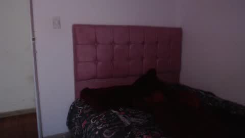 Snapshot of anasweet_69 chatting on December 11, 3:56 am ANA online show from December 11, 3:56 am