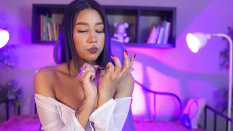 anaya_olyx online show from October 15, 5:10 am