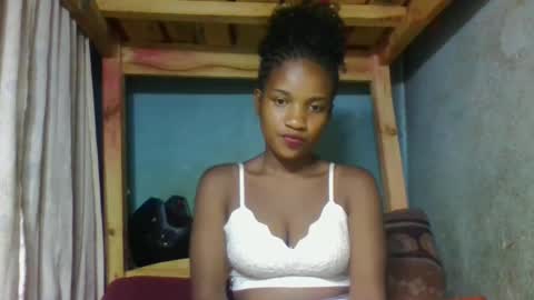 Rasoa Edime Anissia online show from November 29, 7:18 pm