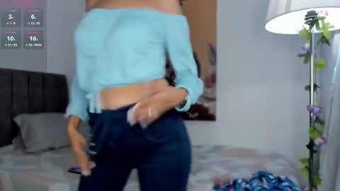 A l e online show from September 20, 7:45 pm