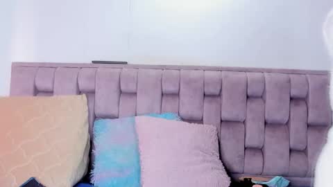 Andrea bigtits69 online show from April 11, 10:02 pm