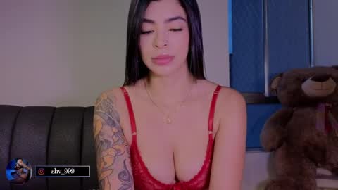    online show from April 1, 11:13 pm