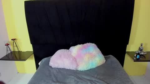 andreasilva_ online show from March 4, 8:26 pm