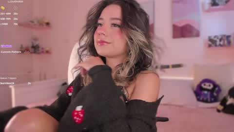 Victoria Senz  online show from January 22, 3:29 pm