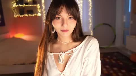 anefra online show from April 20, 3:15 pm