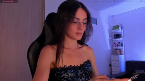      online show from December 6, 12:45 am