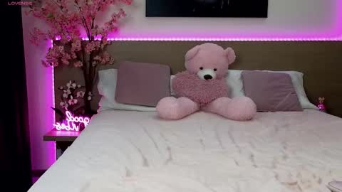 Snapshot of anexxblondie chatting on September 25, 3:22 pm Ane online show from September 25, 3:22 pm