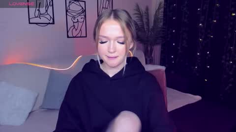 Anfisa online show from December 3, 5:48 pm