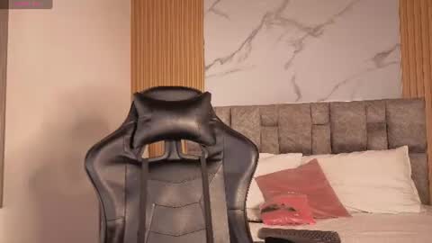 angel__kiss online show from June 8, 1:23 pm