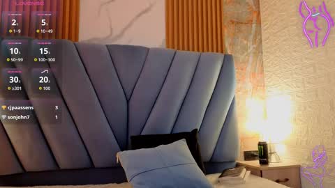 angel__red_ online show from September 25, 6:56 am