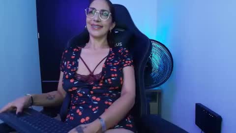 angel blackhot online show from March 31, 5:29 am
