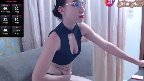 Snapshot of angel_girl10 chatting on January 15, 10:02 pm Angel Girl online show from January 15, 10:02 pm