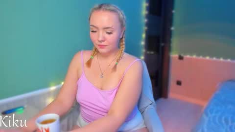 angel_kiku online show from November 9, 11:44 pm