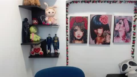 Angel online show from February 10, 6:03 pm