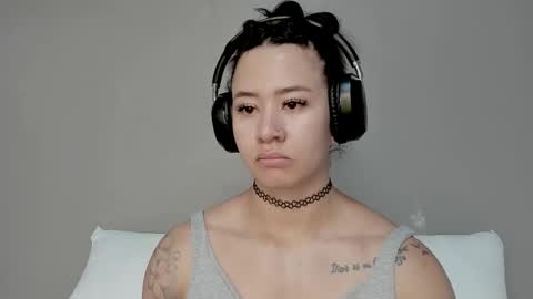 Angel online show from November 27, 1:08 am