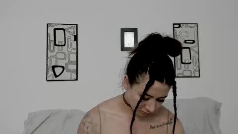 Angel online show from February 6, 6:55 pm