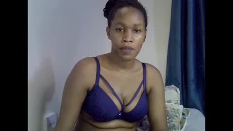 angel_mia5 online show from March 26, 10:11 pm