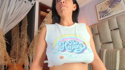 Snapshot of angel_perverted1 chatting on January 13, 10:14 am Nicolle online show from January 13, 10:14 am